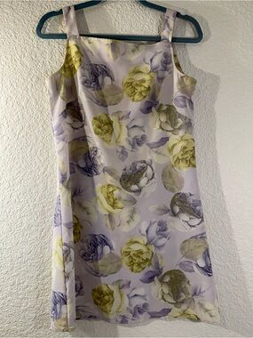 Classic 90s shift / slip-style mini dress featuring a square neckline, Jr Size S